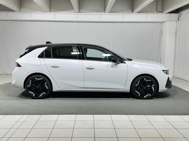 OPEL Astra usata, con Climatizzatore