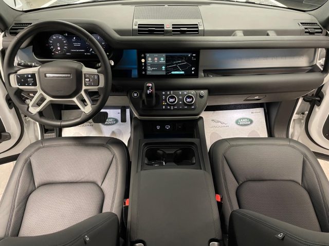 LAND ROVER Defender usata, con Servosterzo