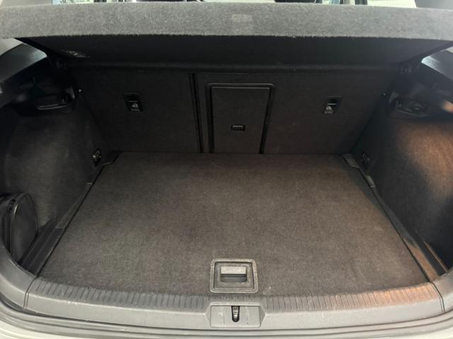 VOLKSWAGEN Golf usata, con Volante multifunzione