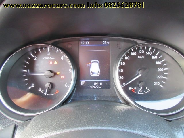 NISSAN Qashqai usata, con Sedile posteriore sdoppiato