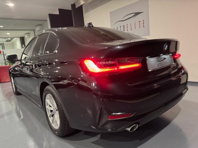 BMW 318 usata, con Alzacristalli elettrici