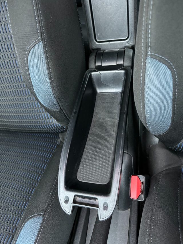 PEUGEOT 208 usata 24