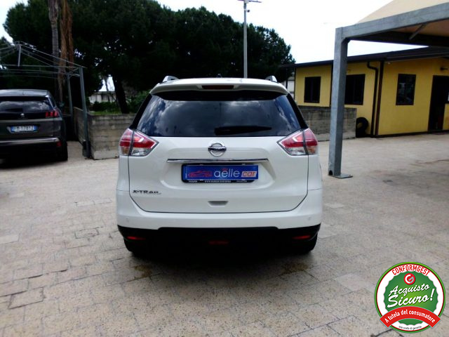NISSAN X-Trail usata, con Autoradio