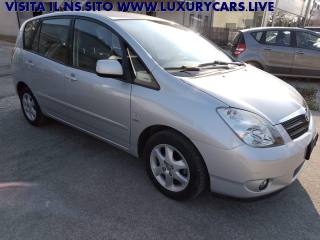 TOYOTA Corolla Verso usata, con Airbag