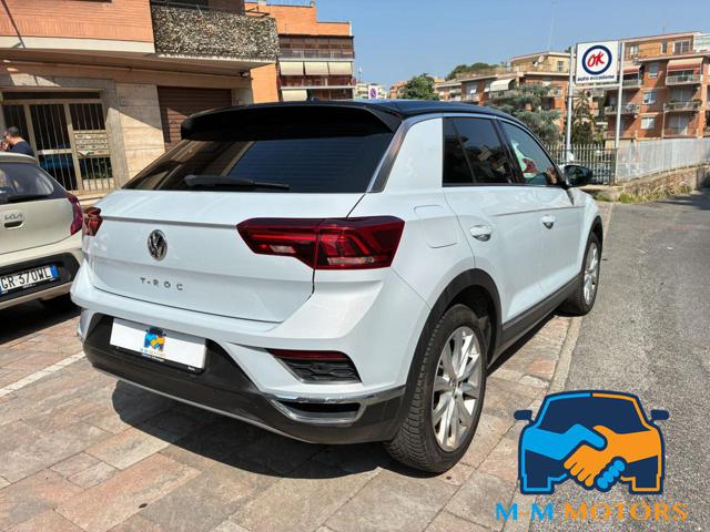 VOLKSWAGEN T-Roc usata, con Autoradio