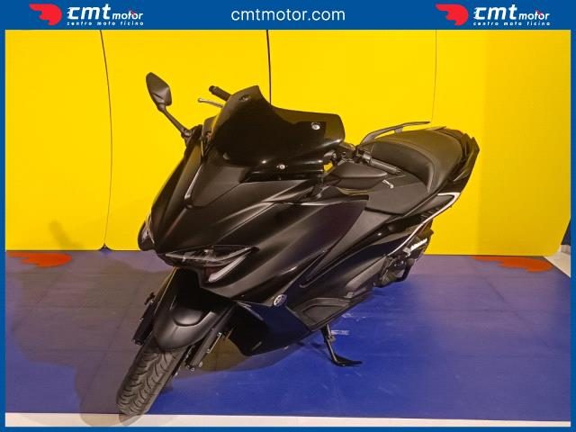 YAMAHA T-Max 560 usata 3
