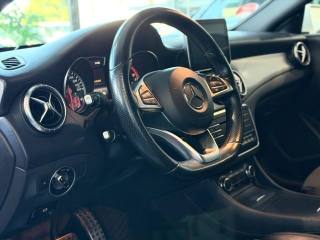 MERCEDES-BENZ CLA 220 usata, con Climatizzatore