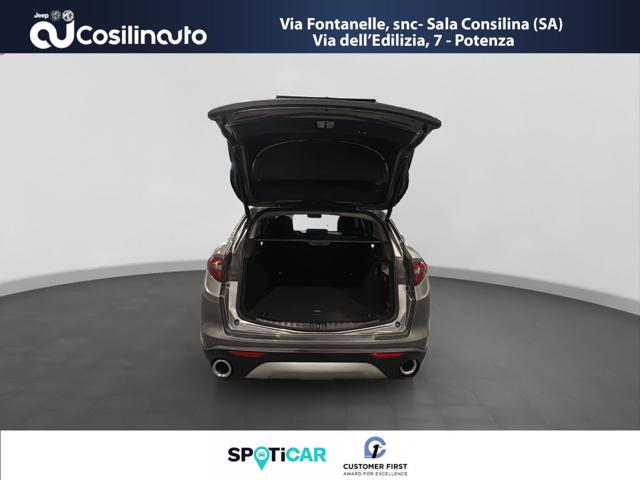ALFA ROMEO Stelvio usata, con Interni in pelle