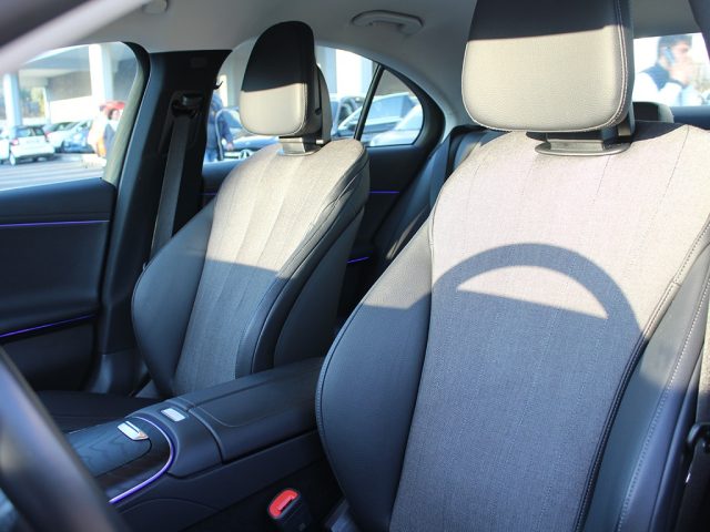 MERCEDES-BENZ E 220 usata, con Controllo automatico clima