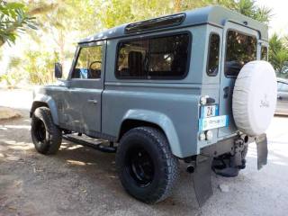 LAND ROVER Defender usata 9