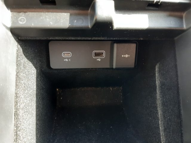 LAND ROVER Range Rover Evoque usata, con Sistema di navigazione