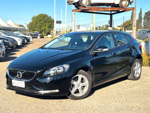 VOLVO V40 usata, con Airbag