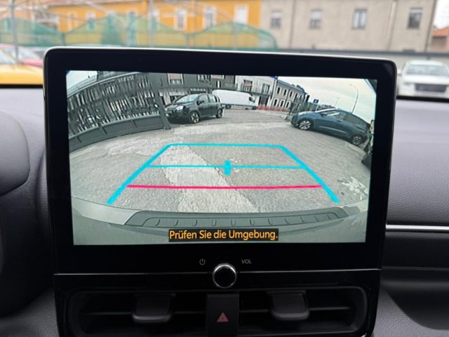 TOYOTA Yaris usata, con Bluetooth