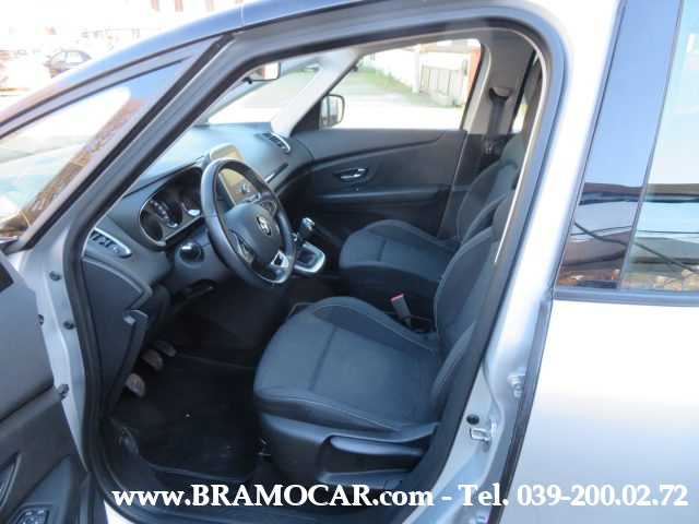 RENAULT Scenic usata, con Cruise Control