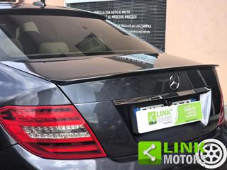 MERCEDES-BENZ C 320 usata, con Fendinebbia