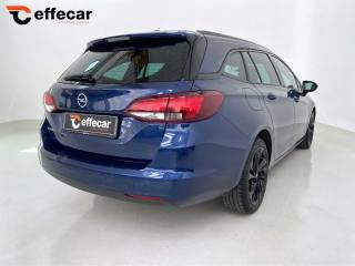 OPEL Astra usata, con Autoradio