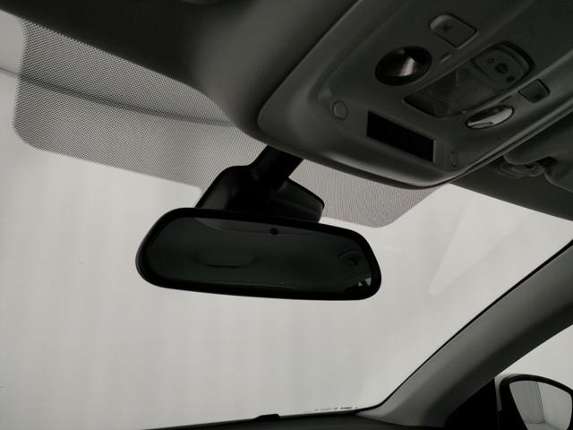 PEUGEOT 308 usata, con Park Distance Control