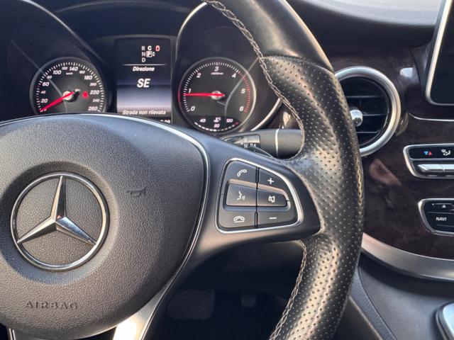 MERCEDES-BENZ V 250 usata, con Autoradio digitale