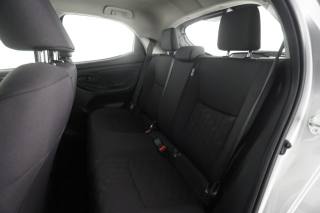 TOYOTA Yaris usata 3