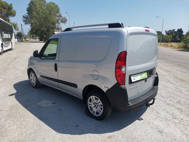 FIAT Doblo usata, con Controllo automatico clima