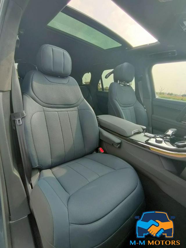 LAND ROVER Range Rover Sport usata, con Cronologia tagliandi