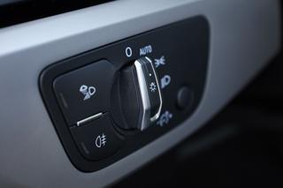 AUDI A4 usata, con Autoradio digitale