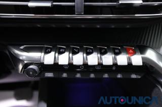 PEUGEOT 3008 usata, con Specchietti laterali elettrici