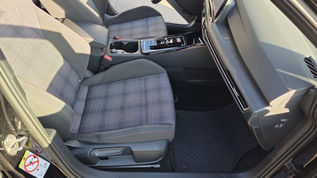 VOLKSWAGEN Golf usata, con Cerchi in lega