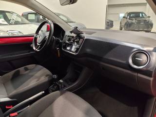 VOLKSWAGEN up! usata 11