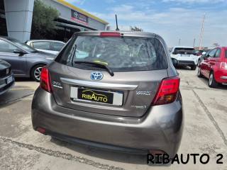 TOYOTA Yaris usata, con Cruise Control