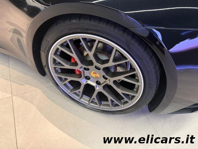 PORSCHE 992 usata, con Fendinebbia
