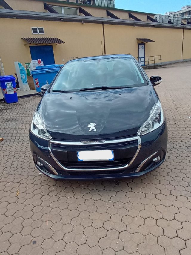 PEUGEOT 208 usata, con Airbag