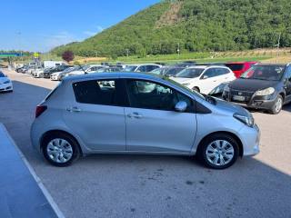 TOYOTA Yaris usata, con Cerchi in lega