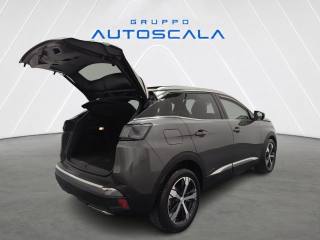PEUGEOT 3008 usata, con Fari LED
