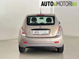 LANCIA Ypsilon usata, con Autoradio