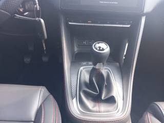 MG ZS usata, con Autoradio digitale