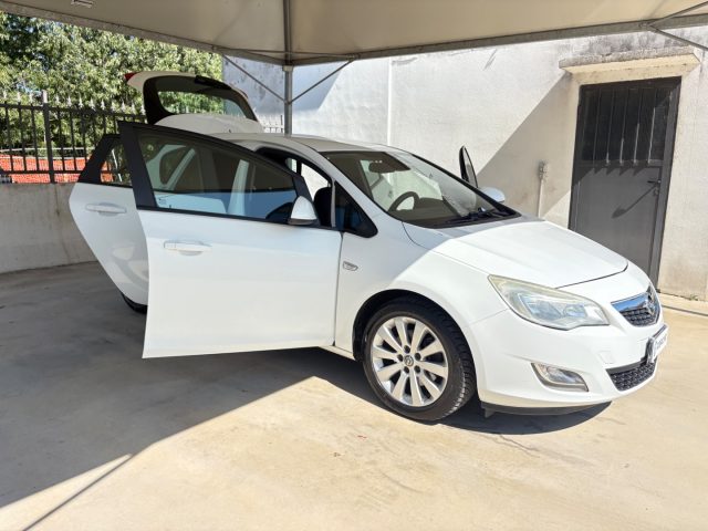 OPEL Astra usata, con Sensore di luce