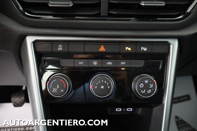VOLKSWAGEN T-Roc usata, con Controllo automatico clima