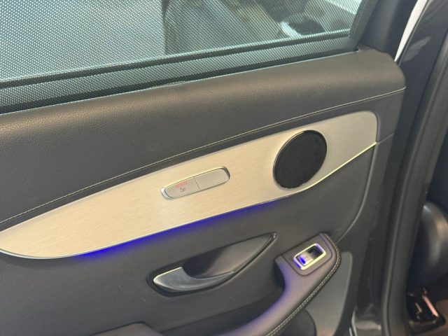 MERCEDES-BENZ GLC 300 usata, con Autoradio digitale