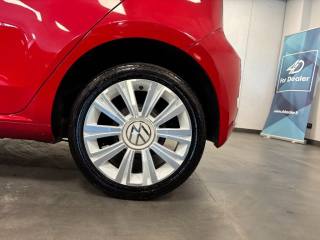 VOLKSWAGEN up! usata, con Park Distance Control