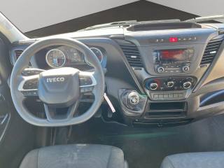 IVECO Daily usata 9