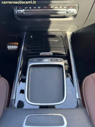 MERCEDES-BENZ GLA 200 usata, con Touch screen