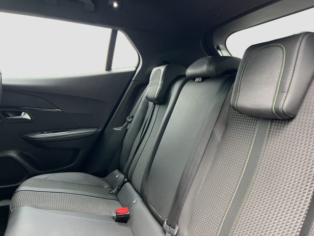 PEUGEOT 2008 usata 10