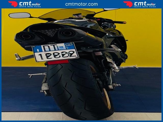 YAMAHA YZF R1 usata 6