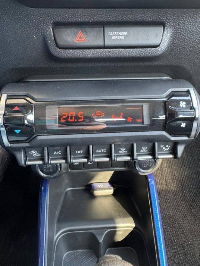 SUZUKI Ignis usata, con Autoradio digitale