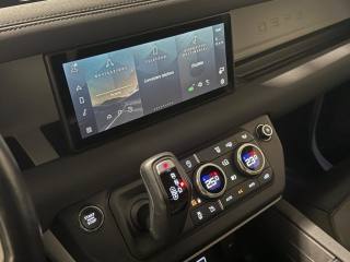 LAND ROVER Defender usata 18