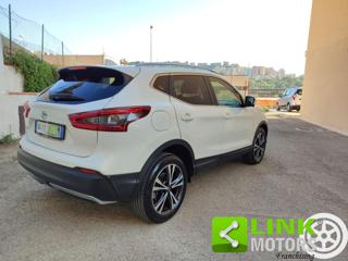 NISSAN Qashqai usata, con Autoradio