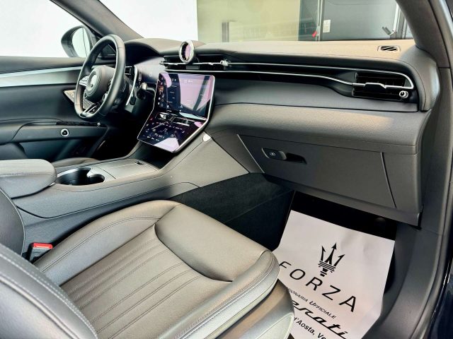 MASERATI Grecale usata, con Sistema di navigazione