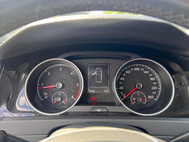 VOLKSWAGEN Golf usata, con Controllo automatico clima