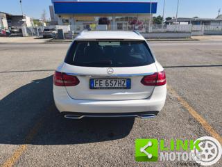 MERCEDES-BENZ C 220 usata, con Autoradio
